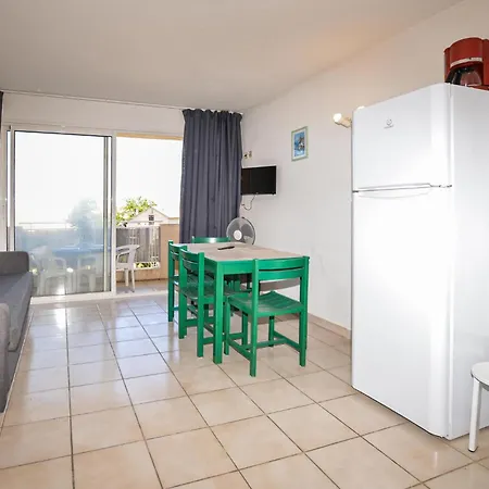 Lovely In With Swimming Pool Apartment